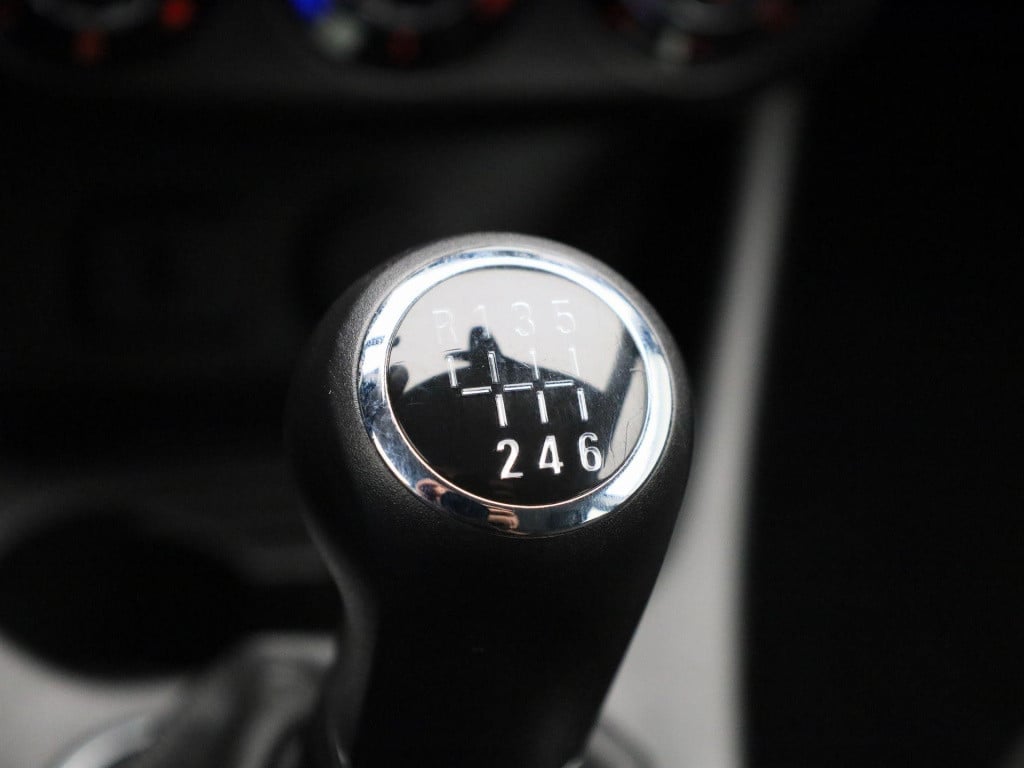 Opel Corsa 1.0 turbo 120 jaar edition | navigatie | climate control | camer