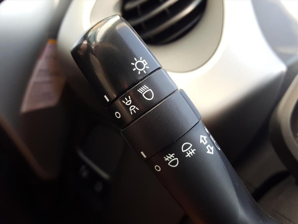 Peugeot 108 1.0 e-vti 68pk 5d top! active | bluetooth bellen en muziek stre