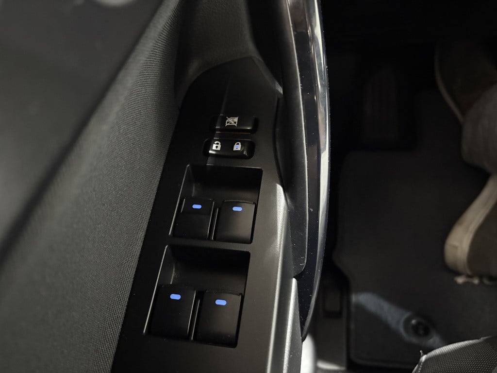 Toyota Auris 1.8 hybrid energy.