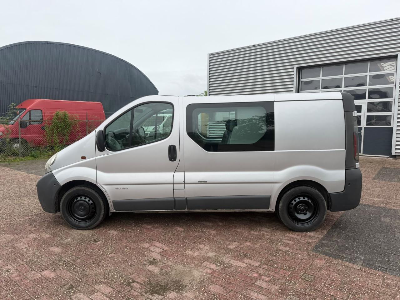 Nissan primastar bj 2003  2250 euro