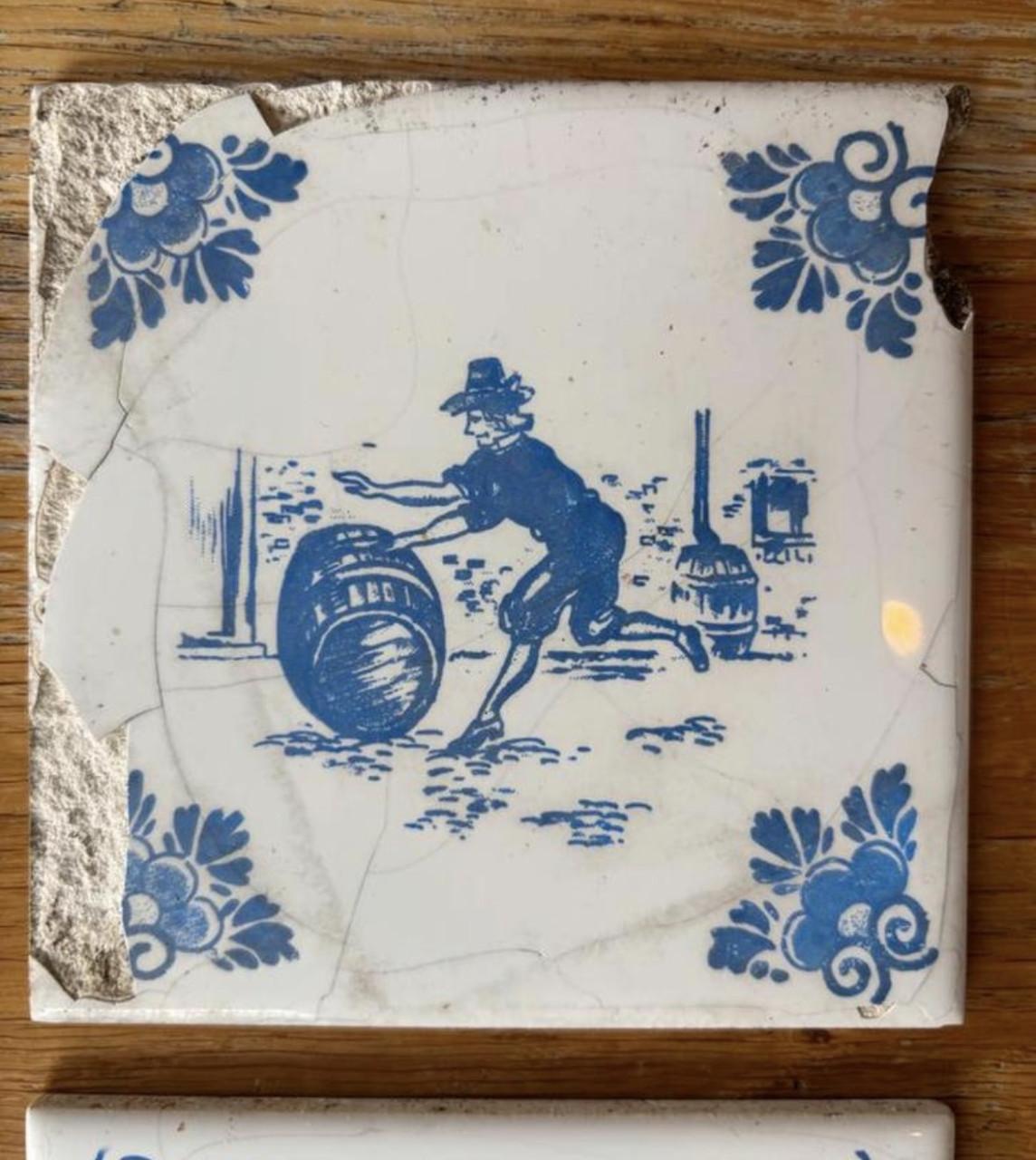 Set van 8 Villeroy & Boch Mettlach Tegels - Saar 1947