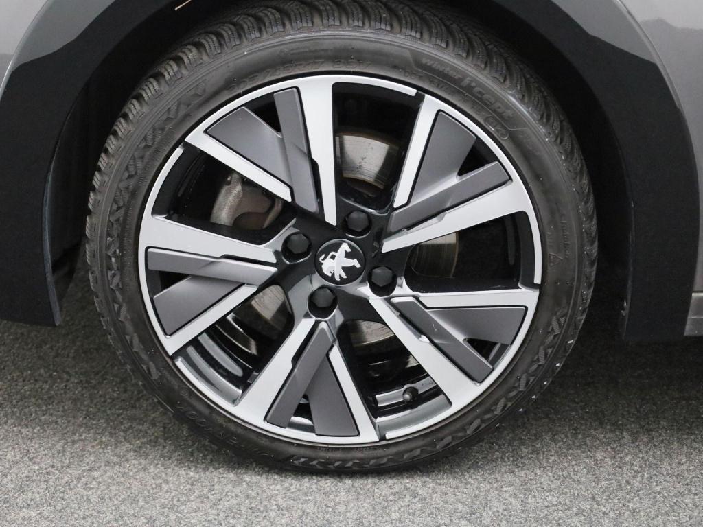 Peugeot 208 1.2 puretech 100 gt line | panoramadak | half-leder | navigatie