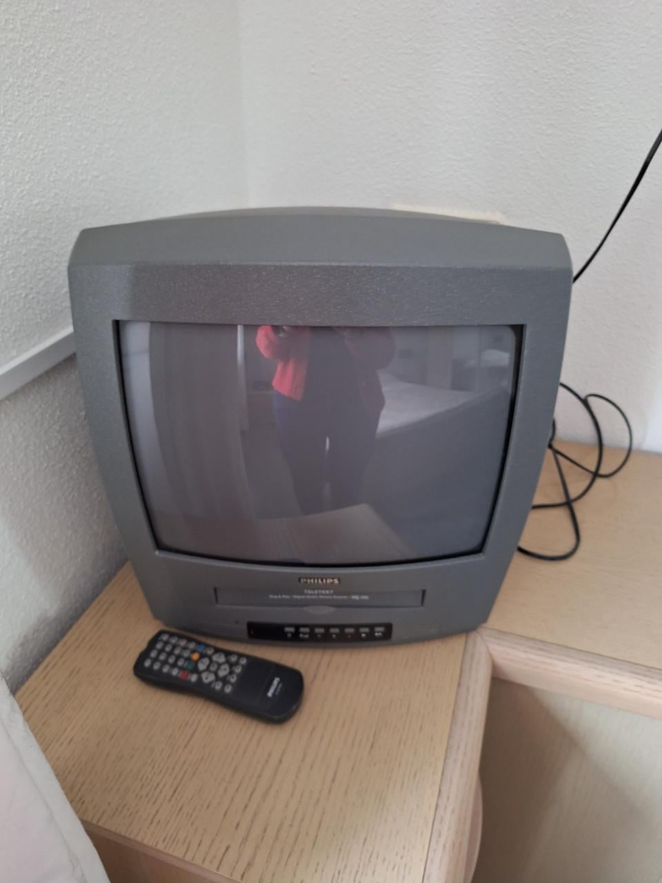 Gratis af te halen: een Philips televisie die momenteel niet werkt.
