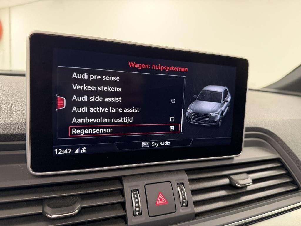 Audi Q5 50 tfsi e s edition | luchtvering | trekhaak | panoramadak |
