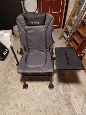 Te koop feeder stoel compleet