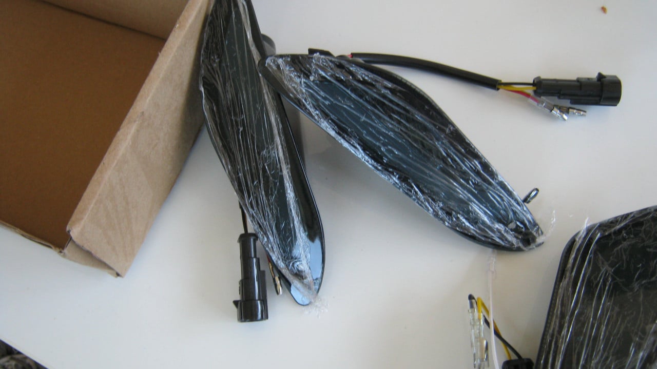 Nieuw voor vespa smoke led nieuw compleet voor 35 euro