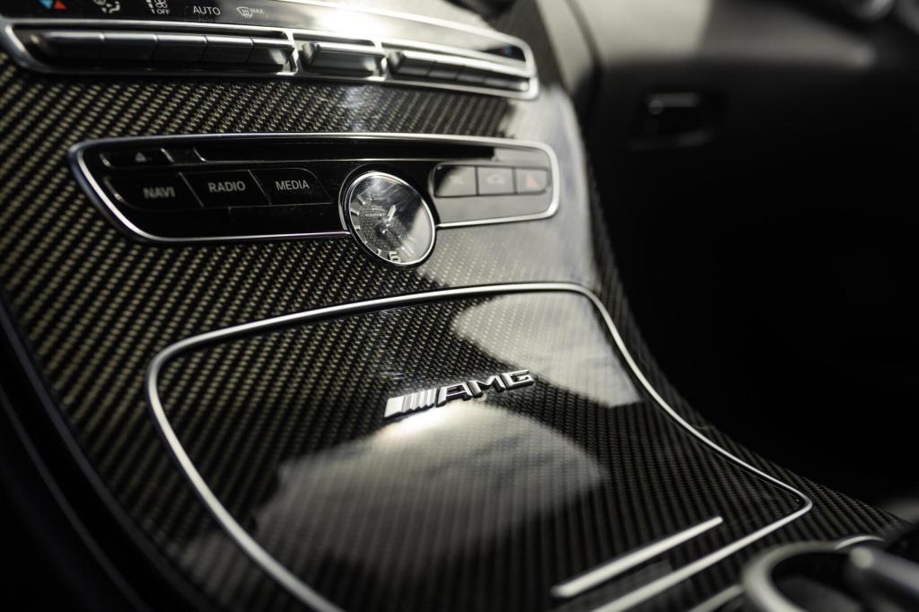Mercedes-Benz C-Klasse estate amg 63 s / dealeronderhouden / burmester