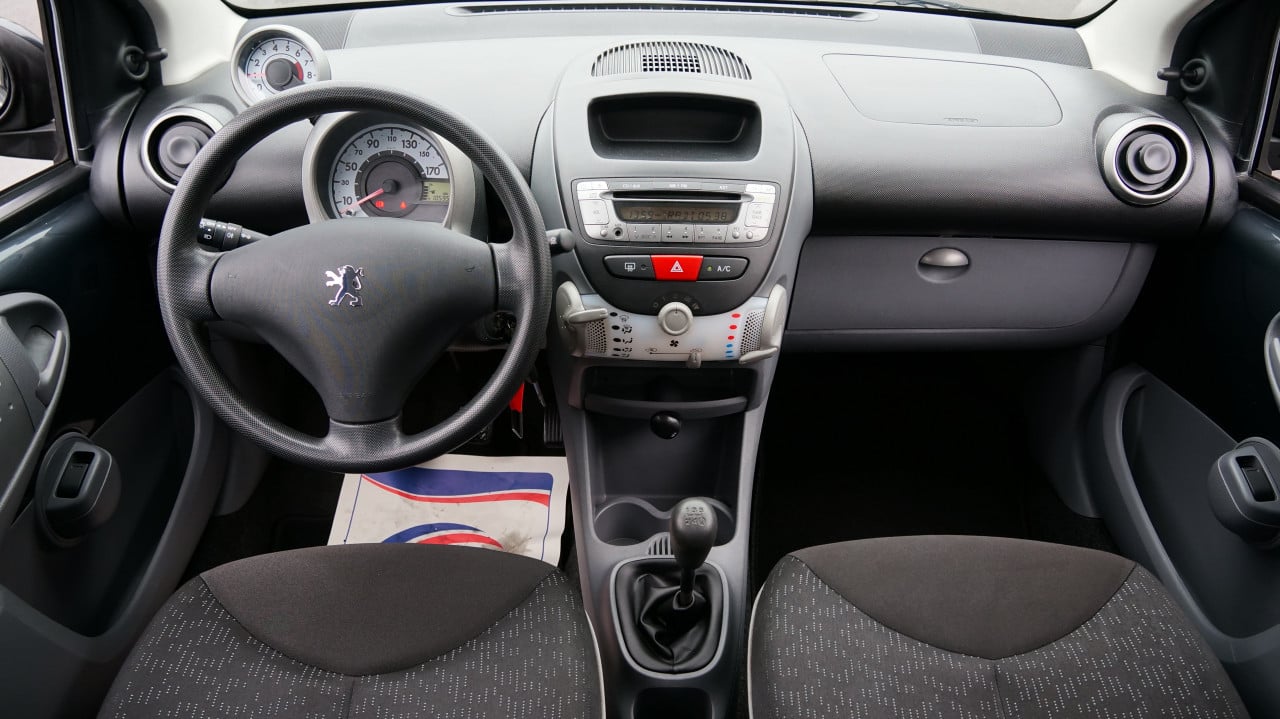 Peugeot 107 1.0-12V Millesim 200 rijklaar incl garantie