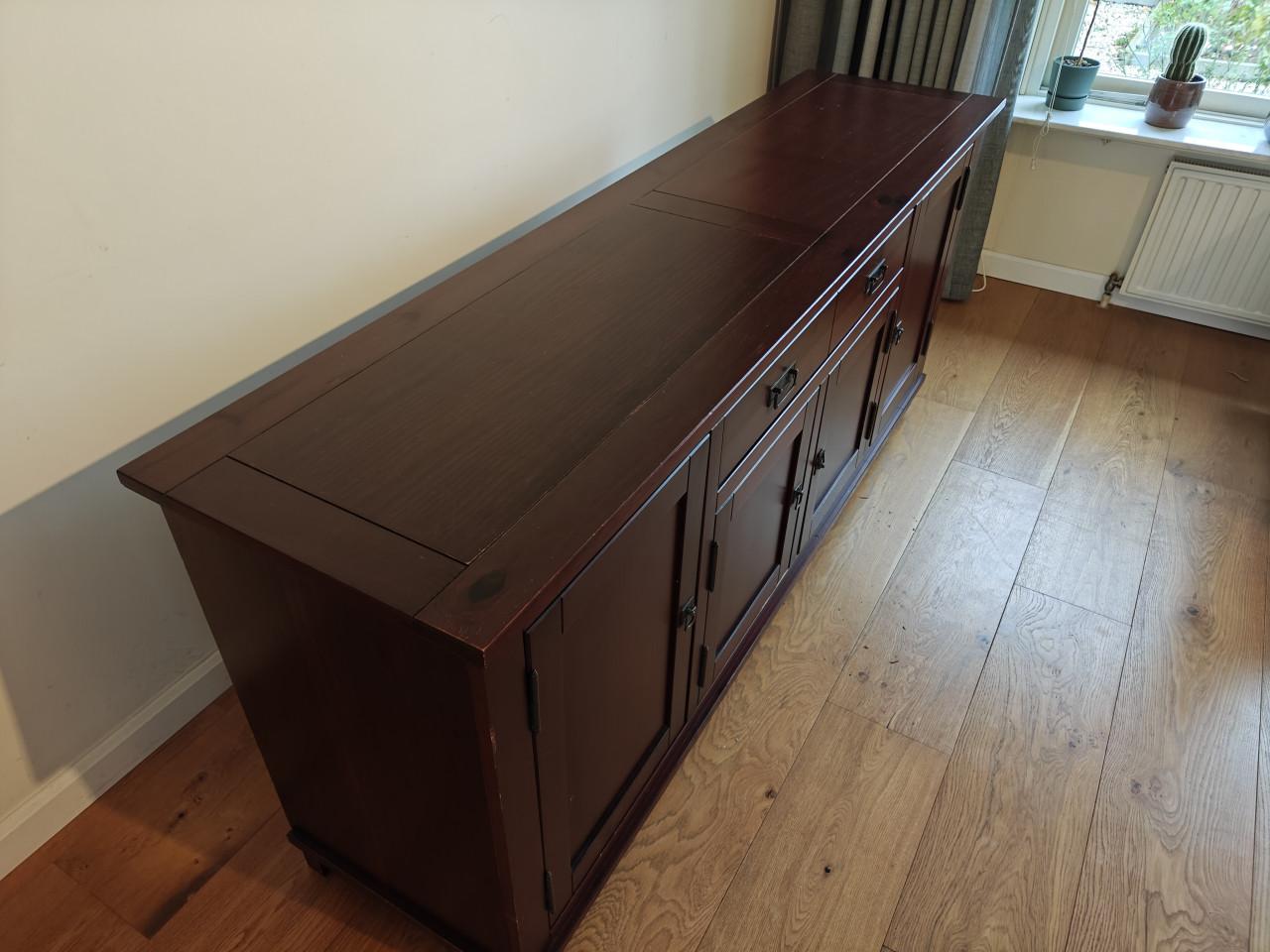 Dressoir