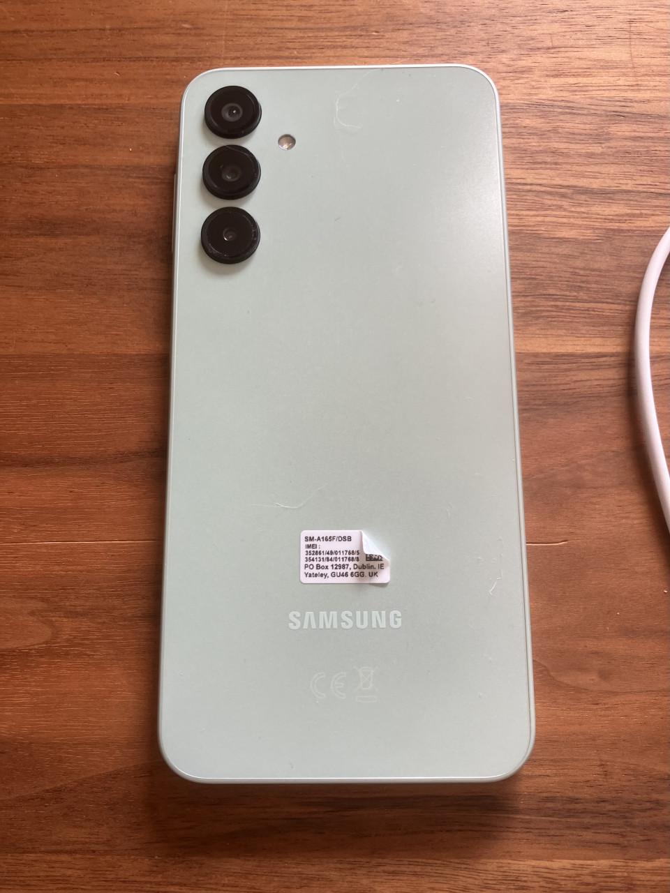 Samsung Galaxy A16 met 43 euro prepaid tegoed