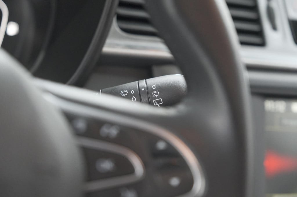 Renault Kadjar tce 130 edc intens | trekhaak | navigatie | parkeersensoren 