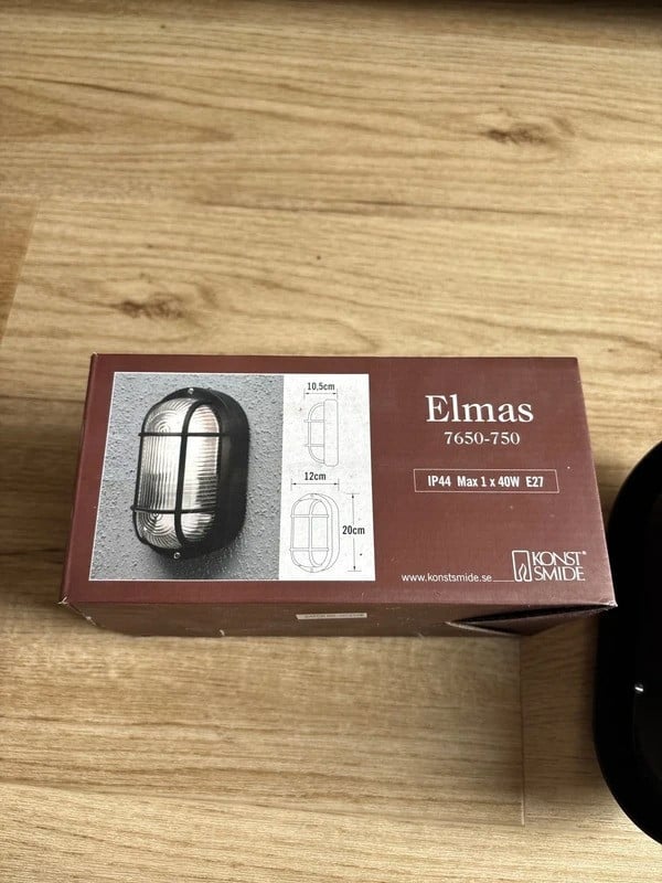 💡 Elmas buitenlamp zwart – Nieuw in doos