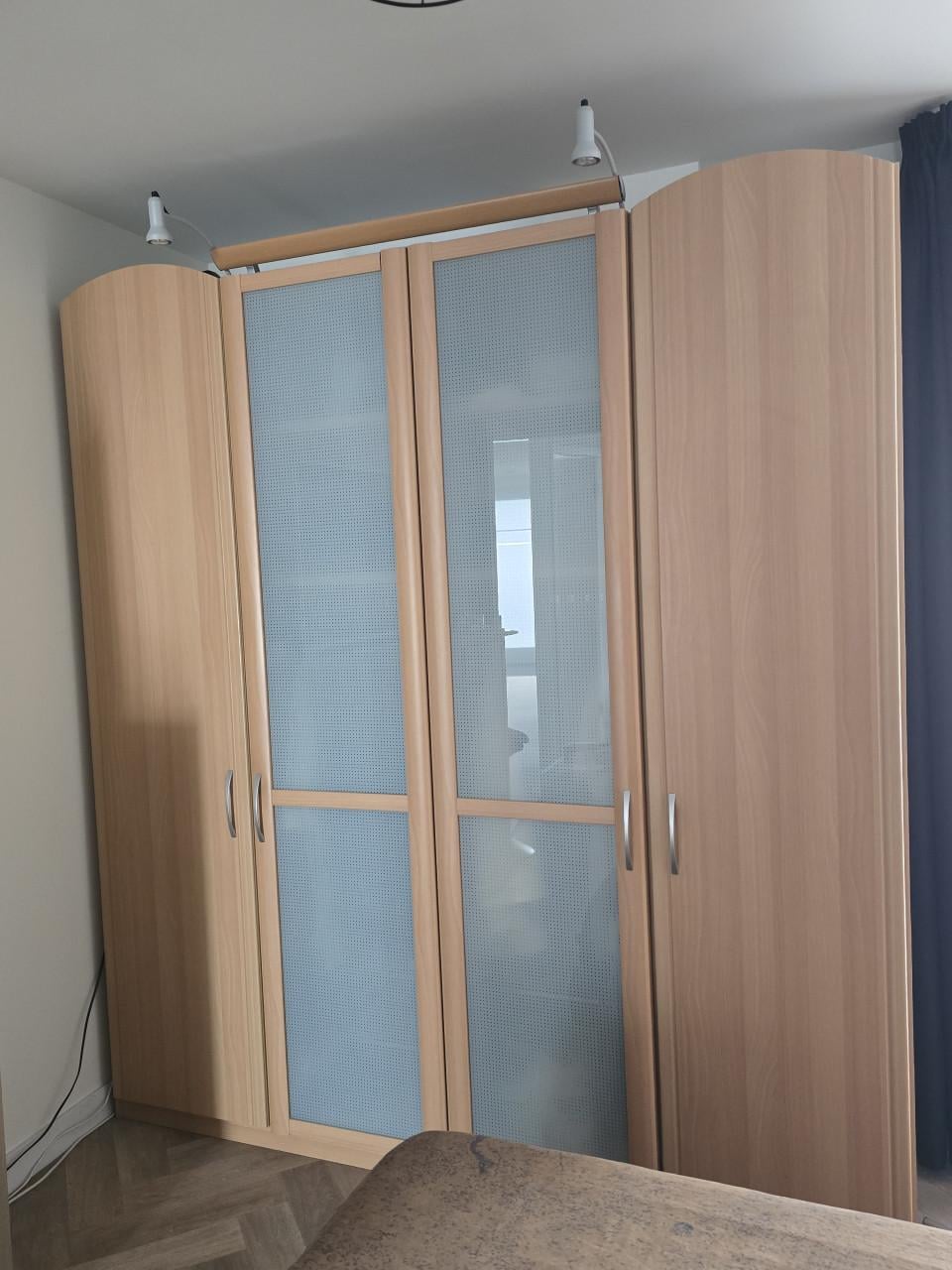 Mooie hang, legkast
