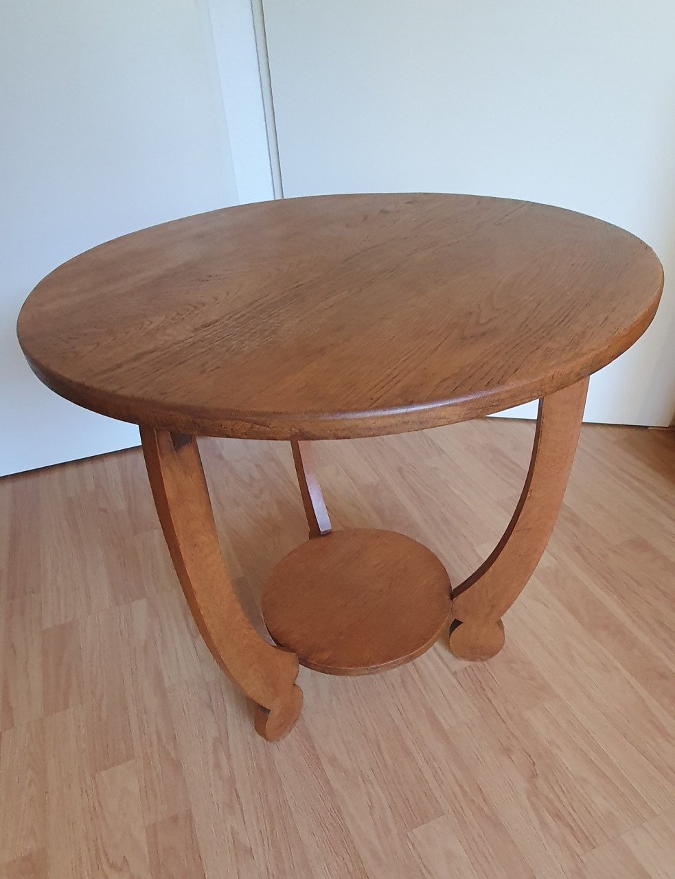 Mooi eiken Art Deco ronde tafeltje