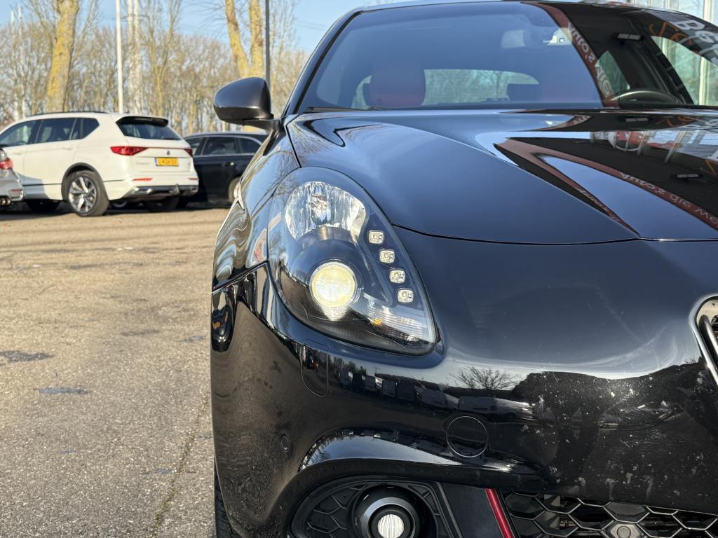 Alfa Romeo Giulietta 1.4 turbo multiair super | nl-auto | pano | leder | na