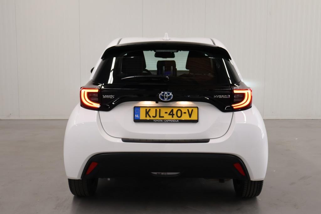 Toyota Yaris 1.5 hyb. 115 first e