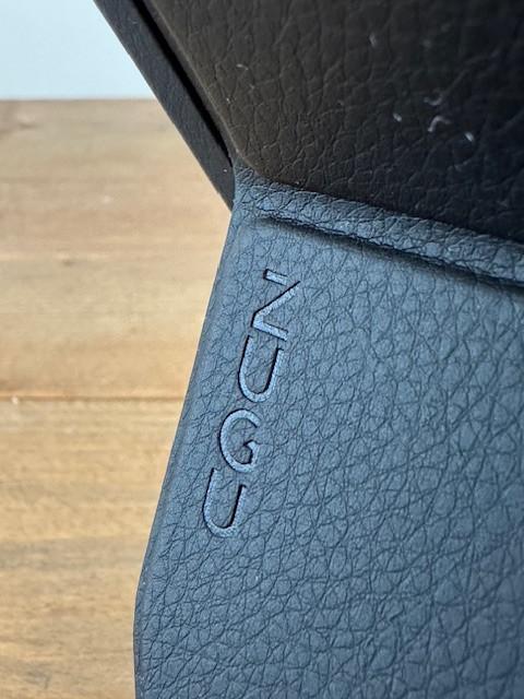 ZUGU case voor iPad Pro 13 (M4) 2024, M5 (2025), zwart, magnetisch