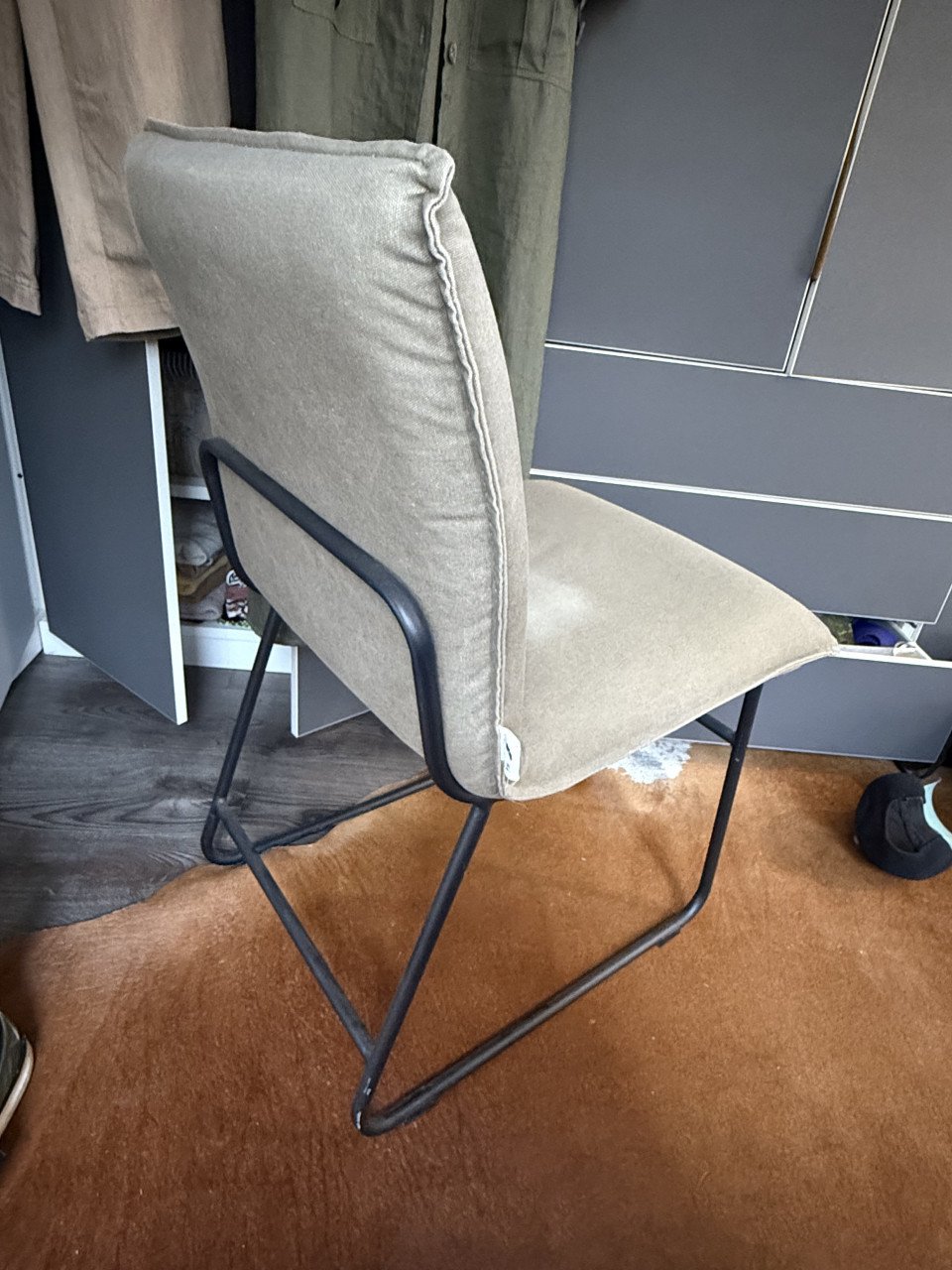 Eetkamerstoelen (merk: Pomax)