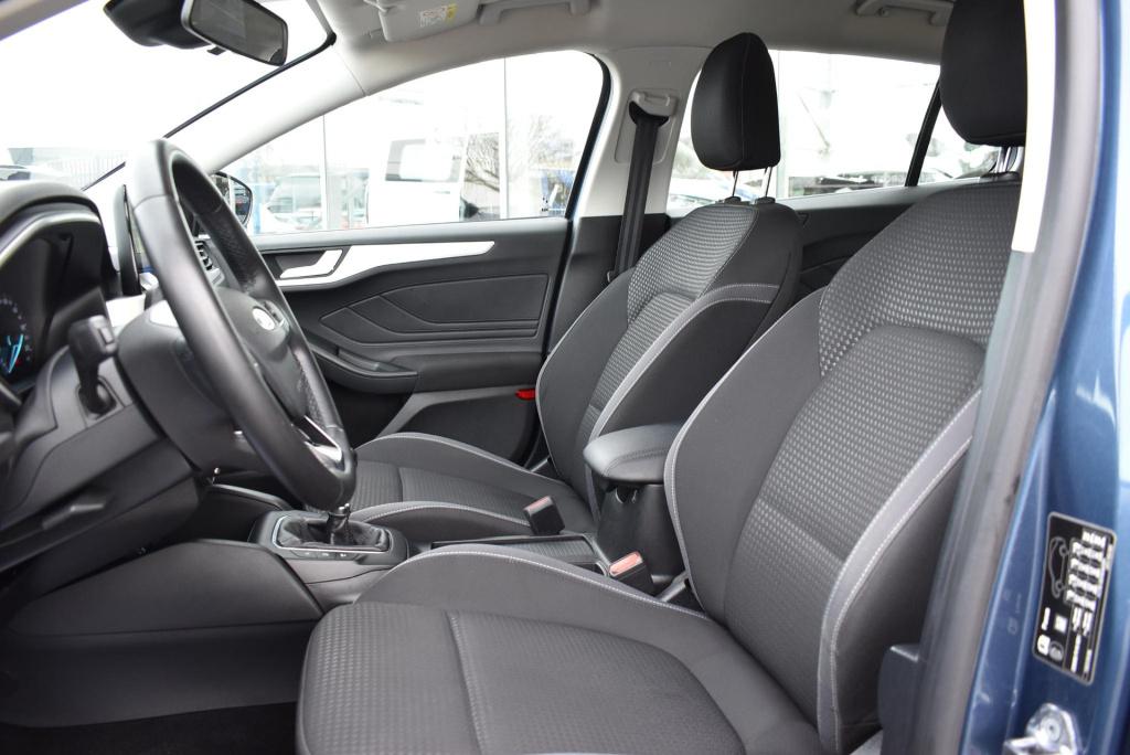 Ford Focus wagon 1.0 ecoboost trend edition business | cruise control | air