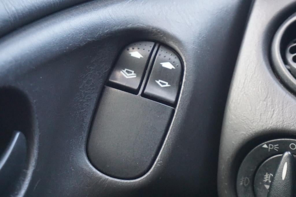 Ford Focus wagon 1.6-16v cool edition airco / elektr. ramen / trekhaak / lm