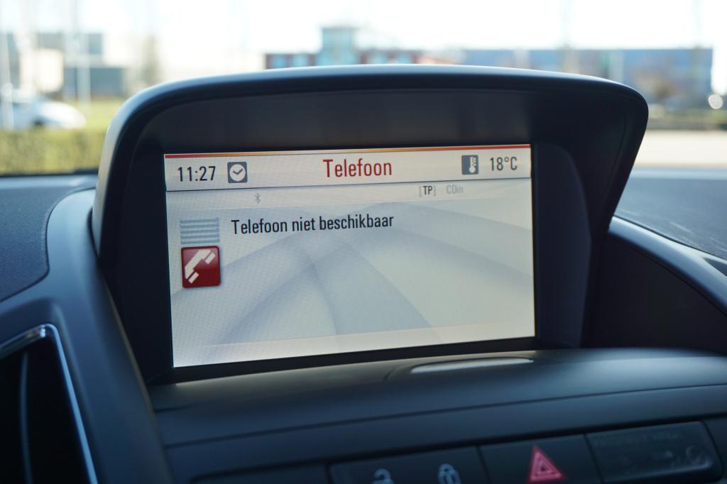 Opel Zafira 1.4 cosmo 7persoons - airco / navi / cruise / pano / parkeers. 