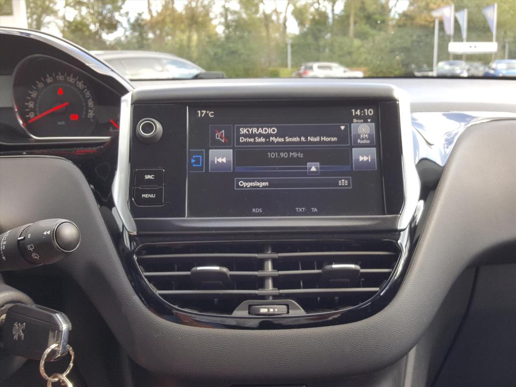 Peugeot 208 1.2 vti 82pk 5d style navigatie | airco | cruise control | blue