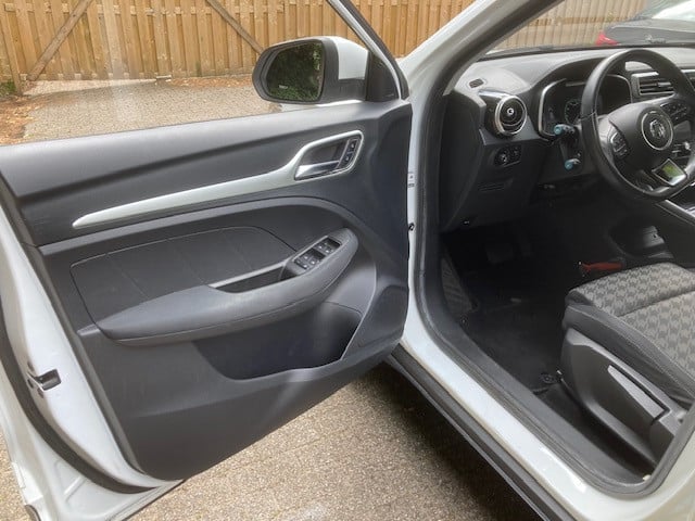MG ZS EV 2019