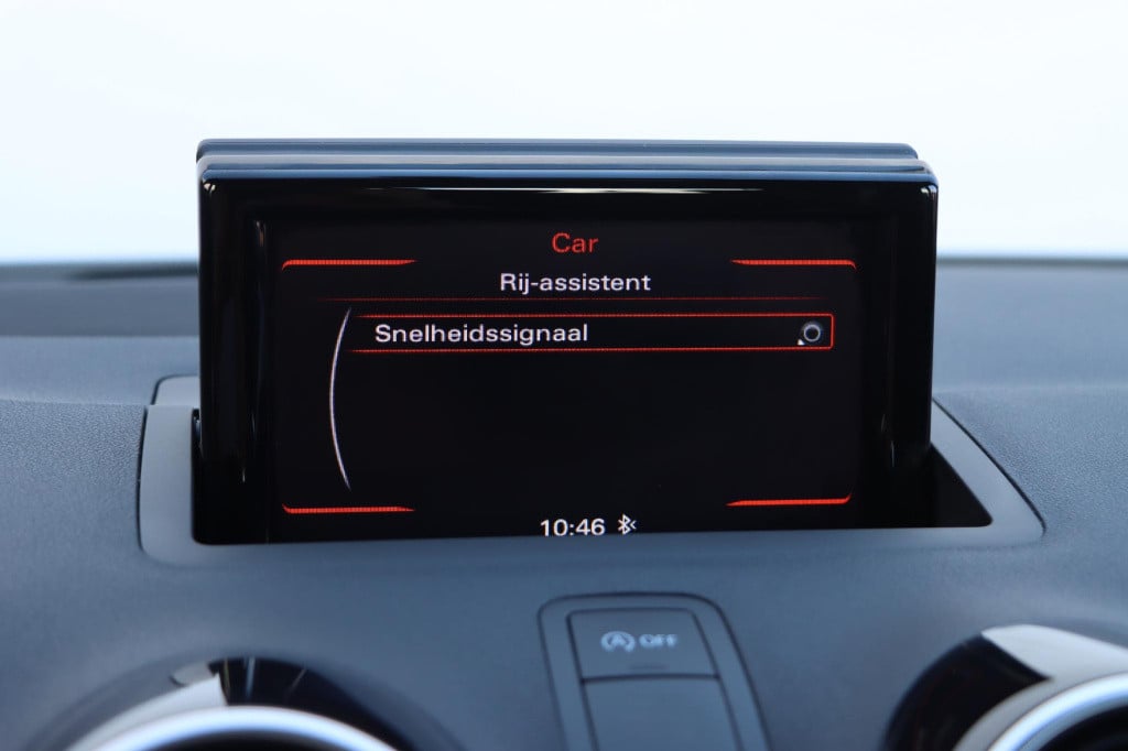 Audi A1 Sportback 1.0 tfsi adrenalin