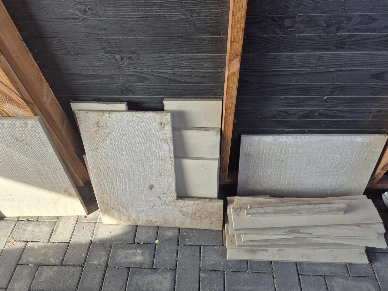 Grote keramische tuintegels