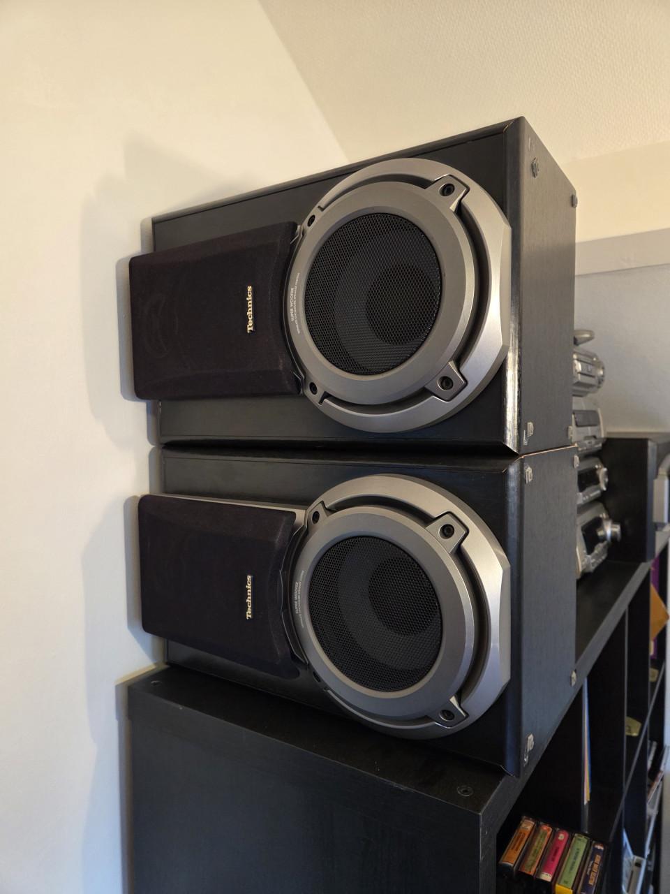 3 X Technics set