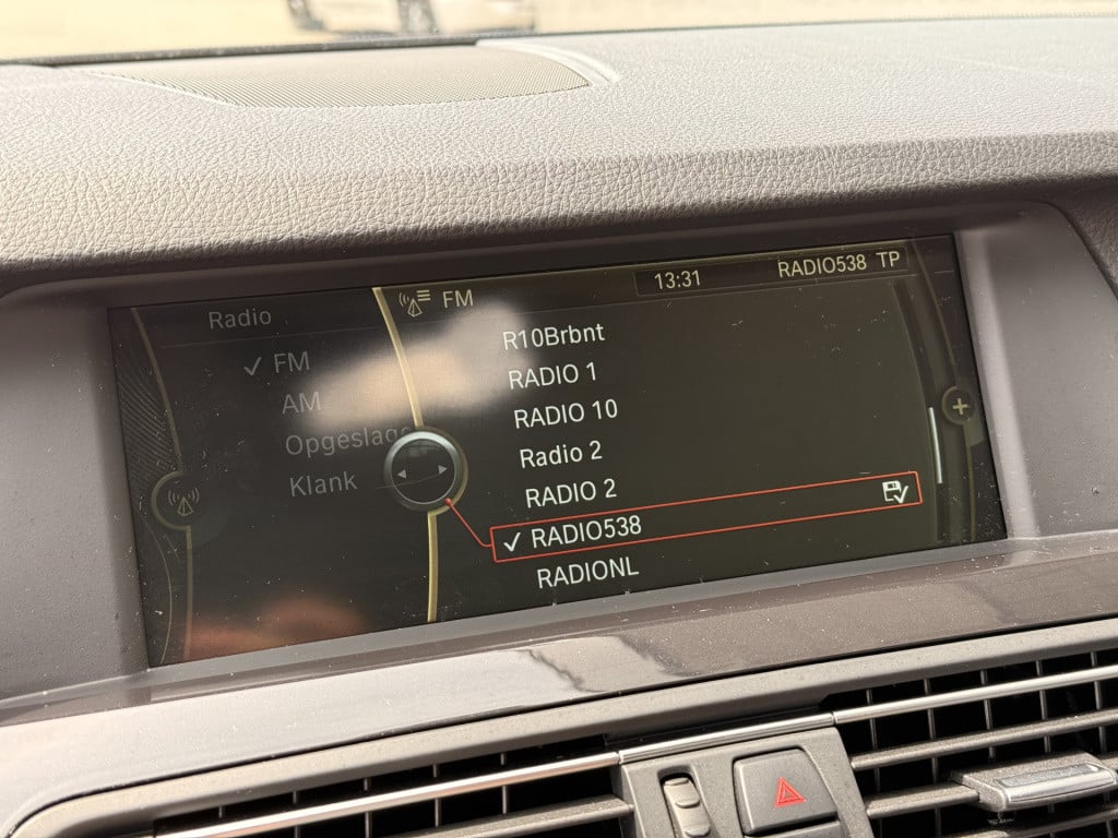 BMW 5 Serie 523i executive | leder | cruise | navi | parkeersensoren v+a |