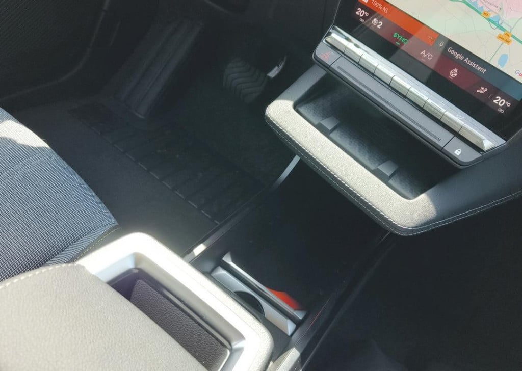 Renault Scenic e-tech ev87 long range techno - pack advanced driving assist