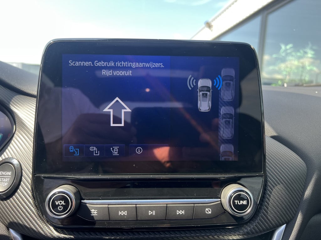 Ford Puma 1.0i ecoboost hybrid 155pk automaat st-line x , panodak , adaptiv