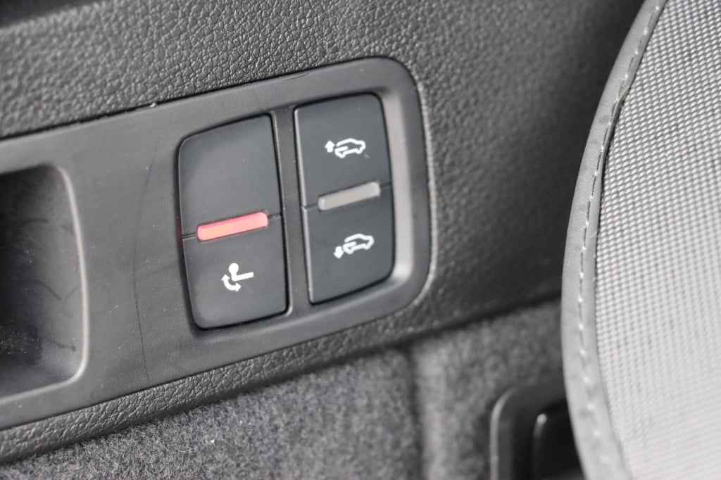 Audi Q5 55 tfsi e s edition competition 367pk s-tronic | hud | rs stoelen| 