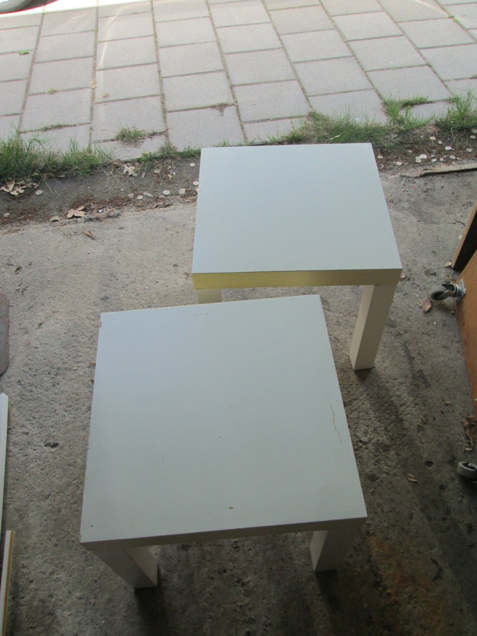 Diverse IKEA tafeltjes