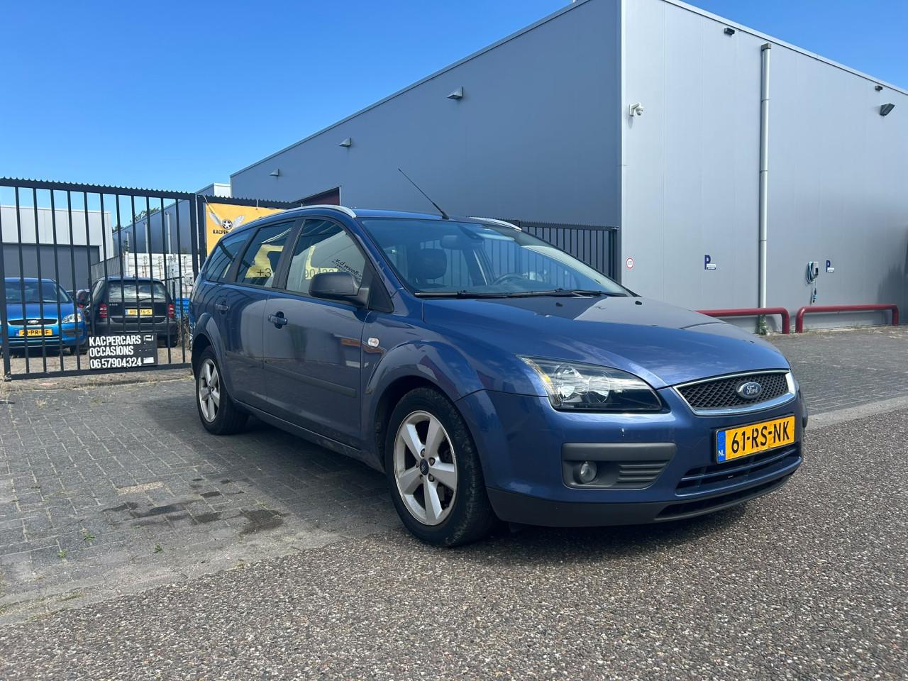 Ford Focus Wagon 1.6-16V Futura In de opties! APK Vol Jaar