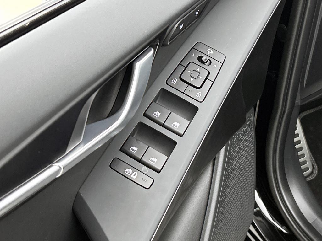 Kia Niro 1.6 gdi hybrid executiveline | schuifdak | leder | 18 inch | schui