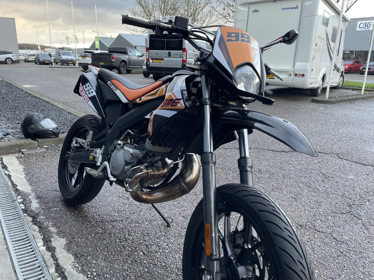 DERBI SENDA 50 SCHAKELBROMMER