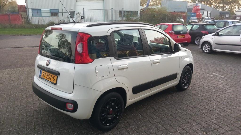 Fiat Panda 0.9 TwinAir Easy 5deurs bj:2013 airco apk 2027 i.z.g.st
