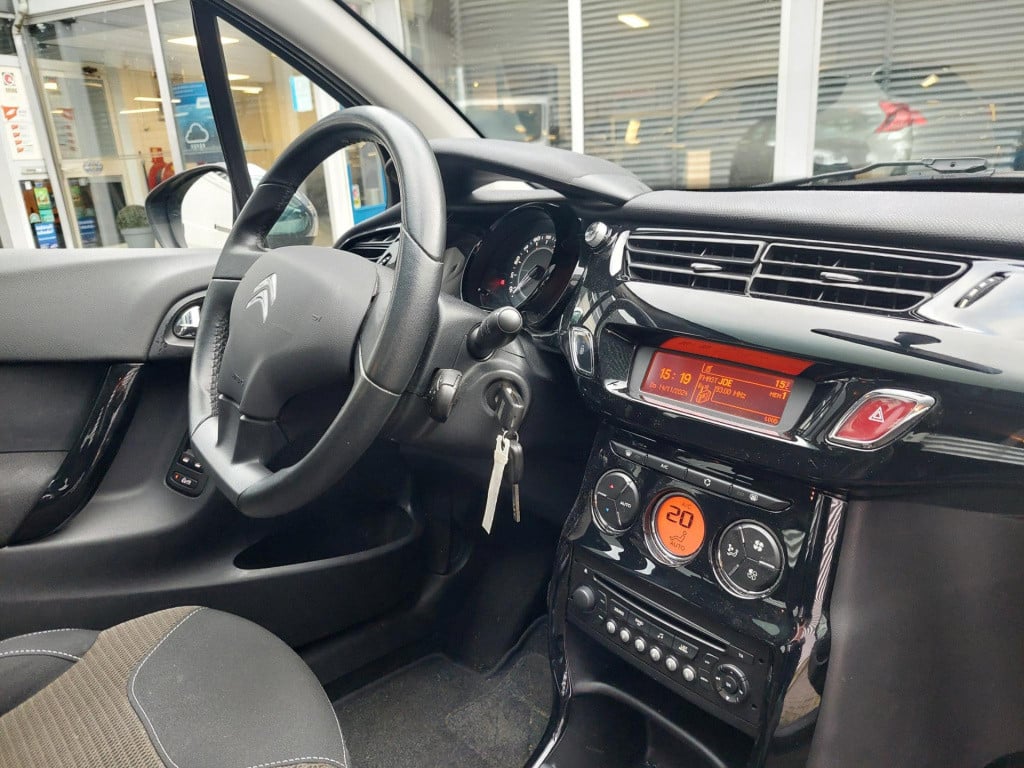 Citroen C3 1.2 collection clima/park/trekhaak