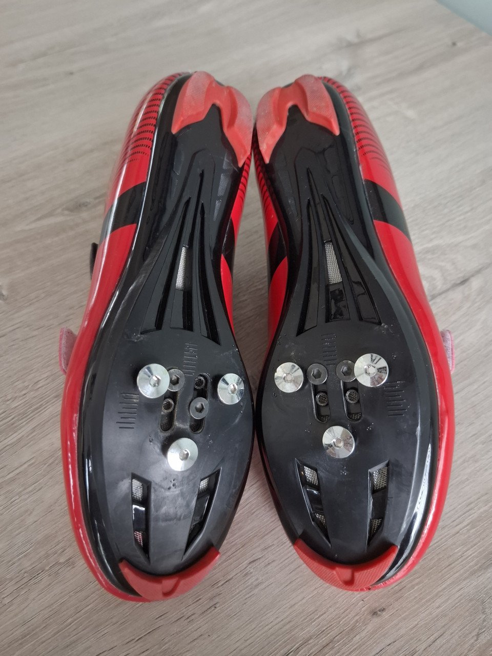 Wielrenschoenen maat 44