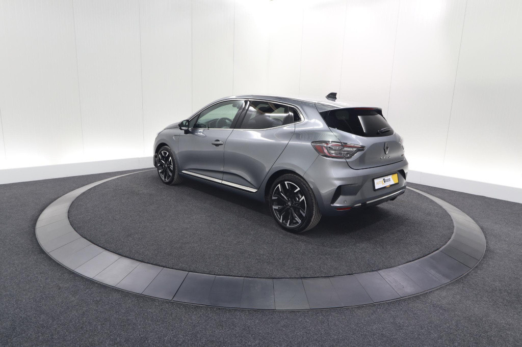 Renault Clio 1.6 e-tech full hybrid 145 techno | 360 camera | bose audio | 