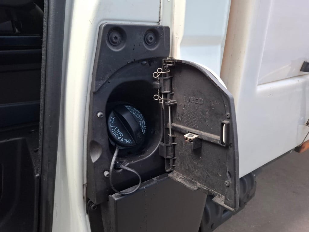 Iveco Daily 35s14nv 2.3 410l h3 pick-up / laadklep / aardgas / airco / crui