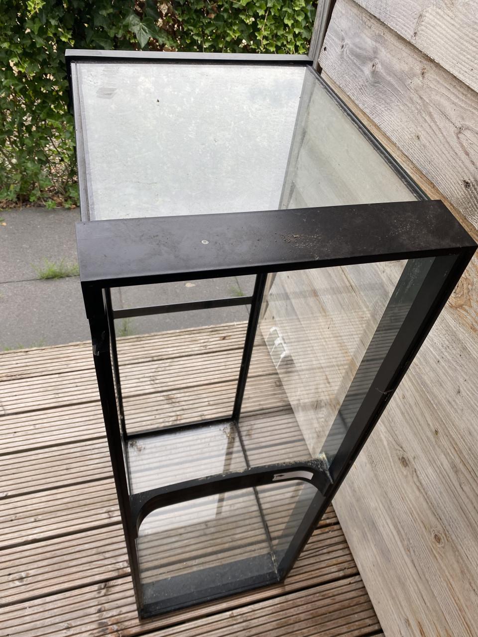 Terrarium 108x52x15