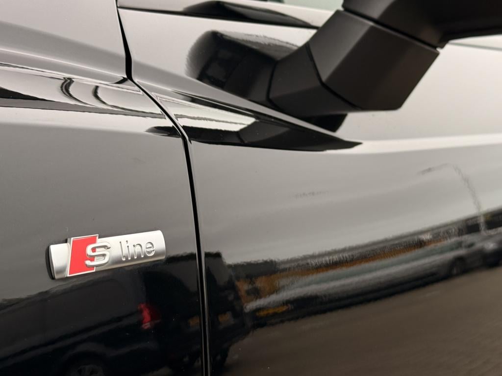 Audi Q3 40 tfsi quattro s-line | matrix | parkeersensoren | drive select | 