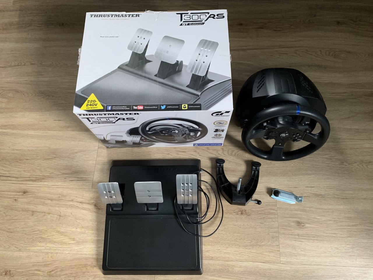 Thrustmaster T300RS GT Edition