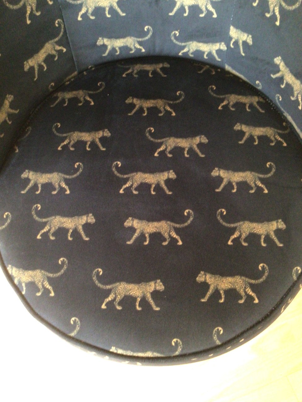 Wood fauteuil Bo fluweel,panter