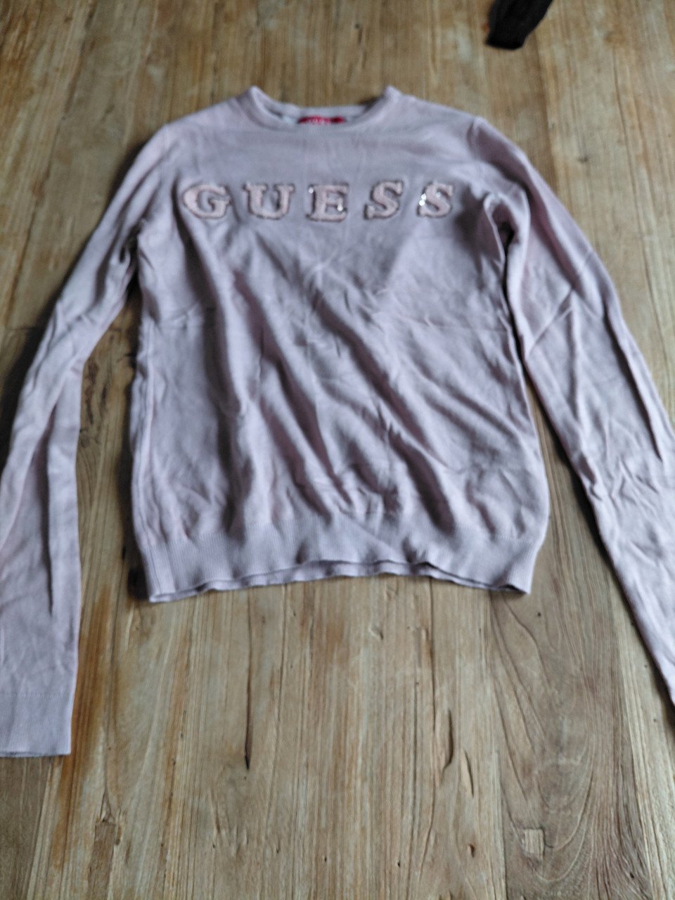 Guess t shirts