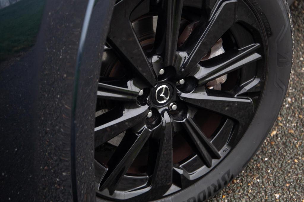 Mazda Cx-60 2.5 e-skyactiv phev homura stoelverwarming / carplay / dealer a