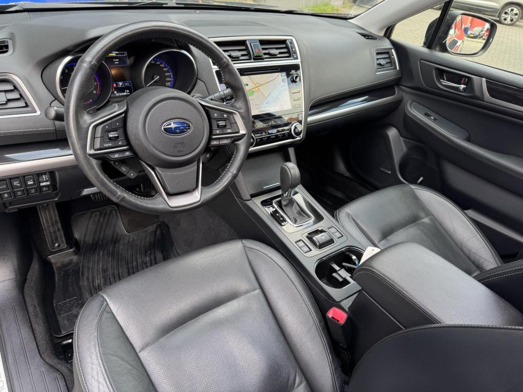 Subaru Outback 2.5i premium nl-auto incl. trekhaak afneembaar!